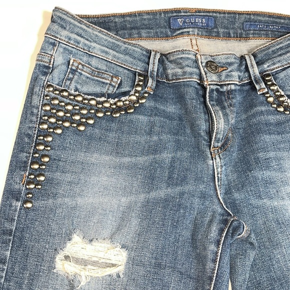 Guess Kate Skinny Studded Dark Wash Frayed Ripped Mid-Rise Jeans 28 - Picture 5 of 11